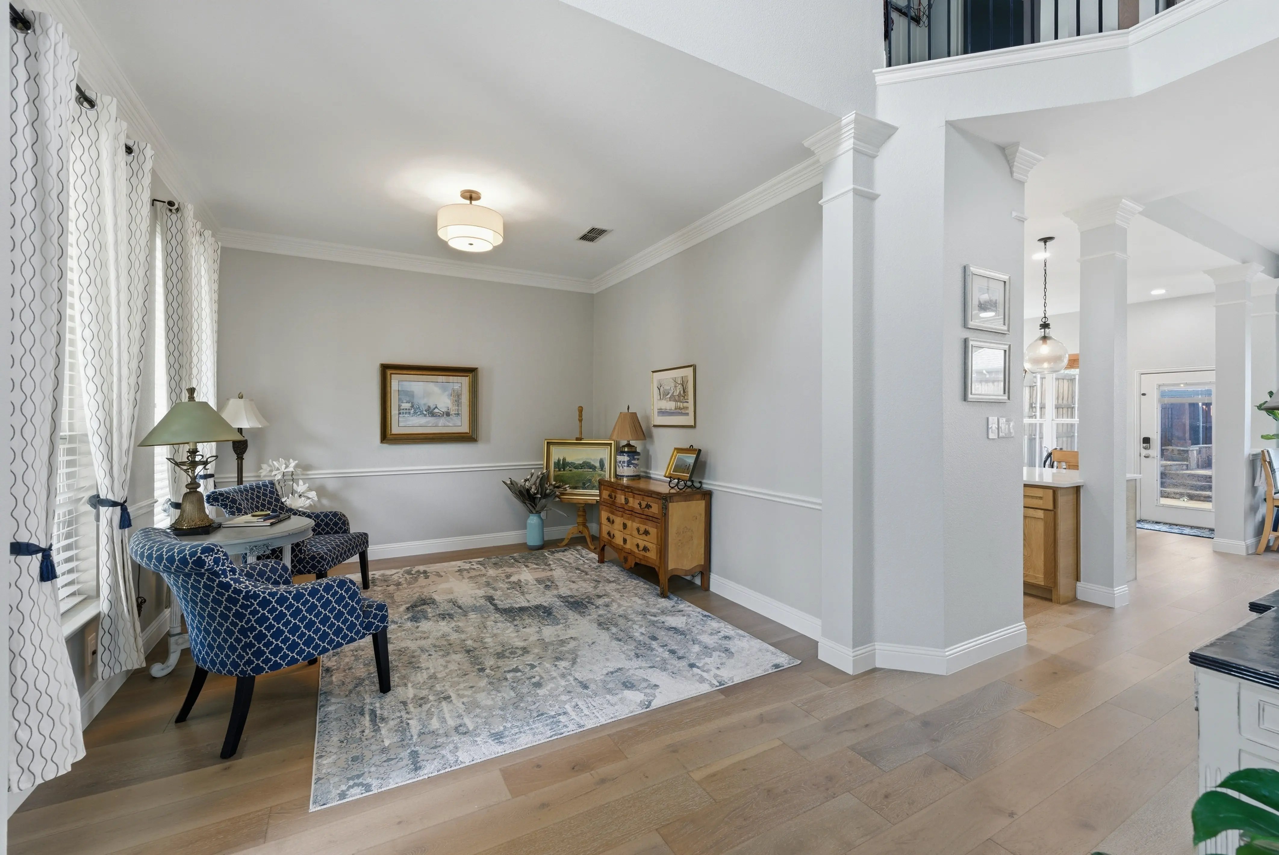 Living room from entrance