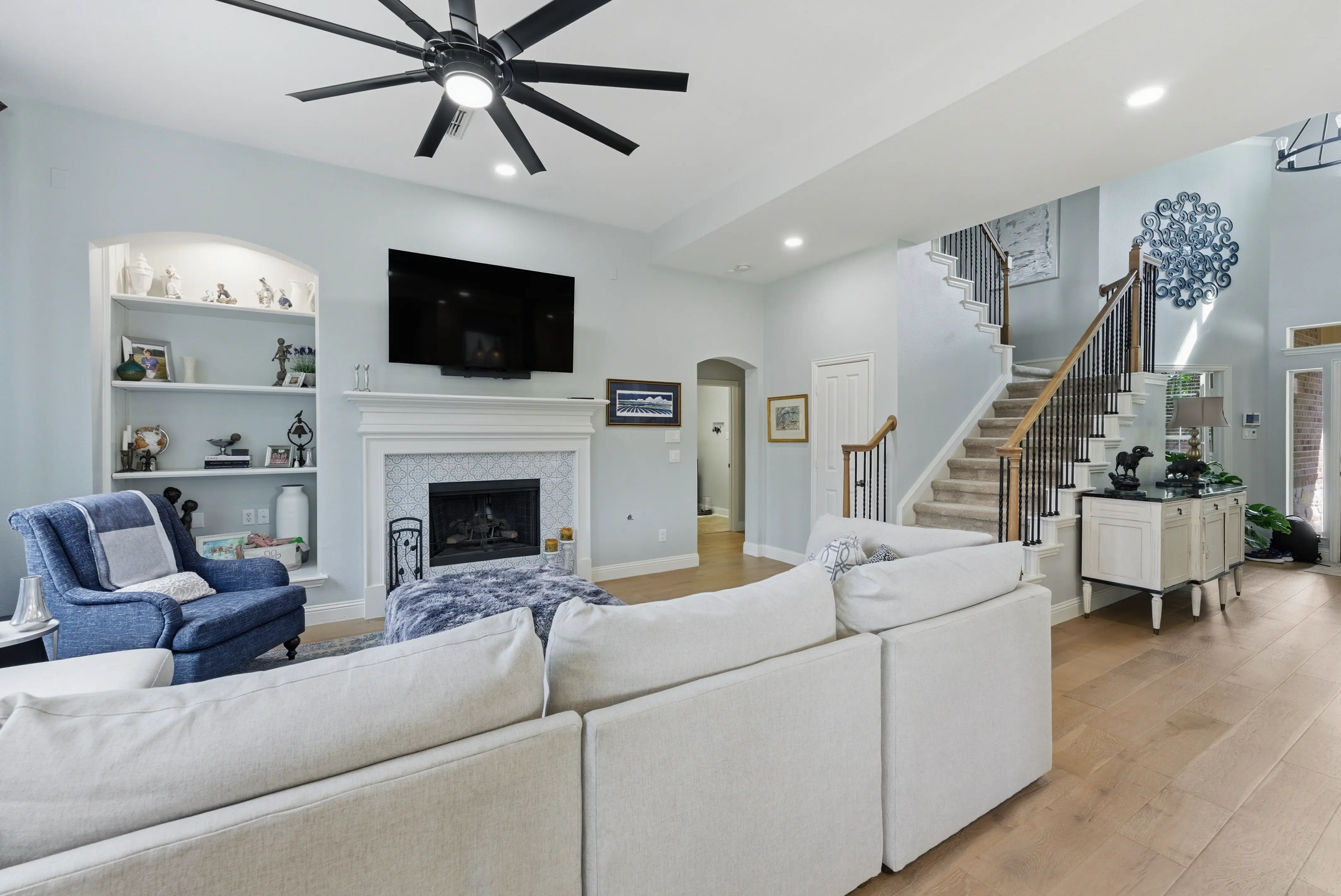 TV room alternate view